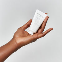 10 x Nawilżająca i regenerująca maska do włosów o charakterze emolientowym GLOV® (Copy) –