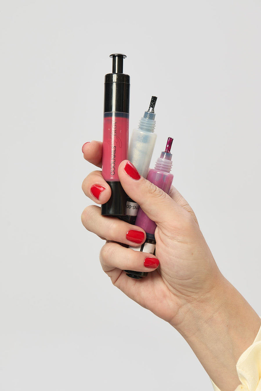 Classic nail polish in a modern click-pen form COOLNAILS Classic Nail Polish Pen