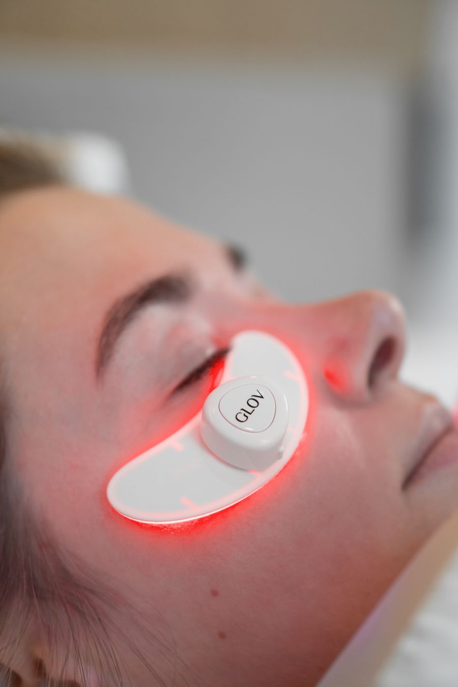 Patches LED de soin pour un contour des yeux lumineux et rafraîchi LUNA EYE