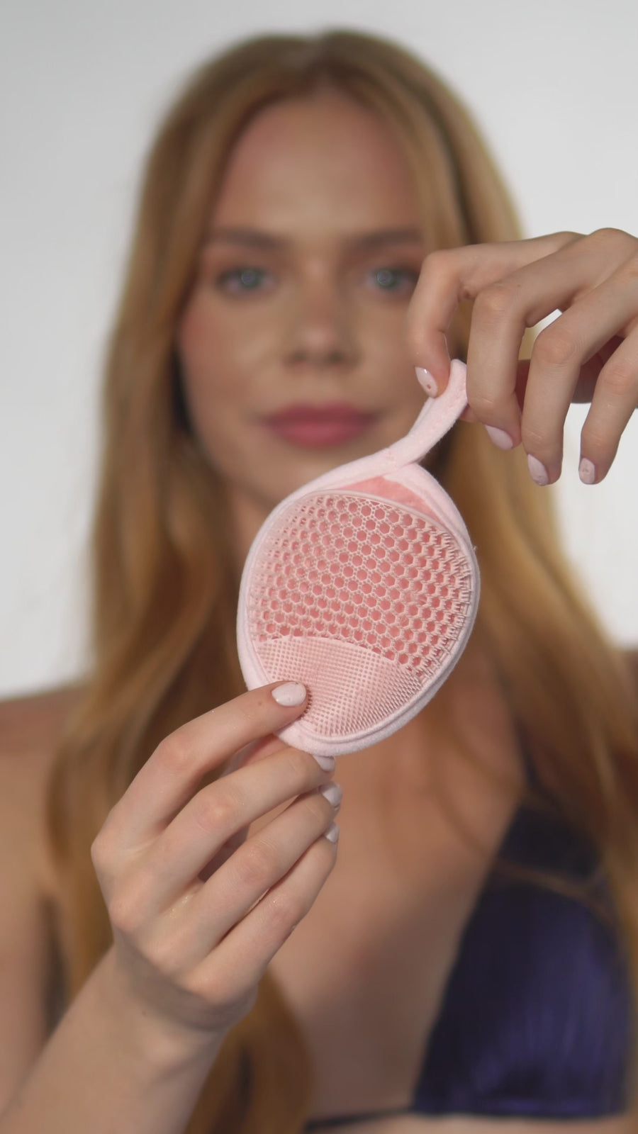 Dwustronny pad do demakijażu i mycia twarzy QUANTUM CLEAN